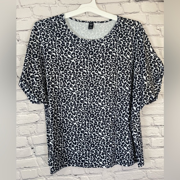 Shein Leopard Print Top size 3X - Picture 6 of 8